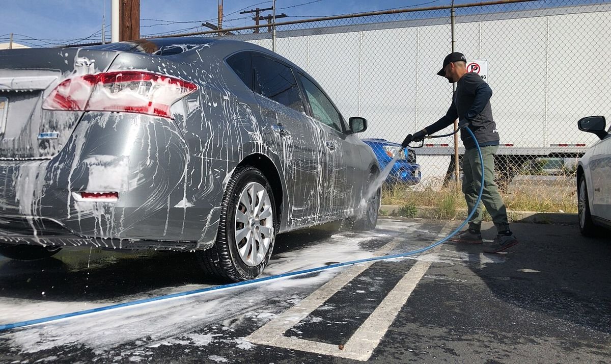 car washing service Greater Noida